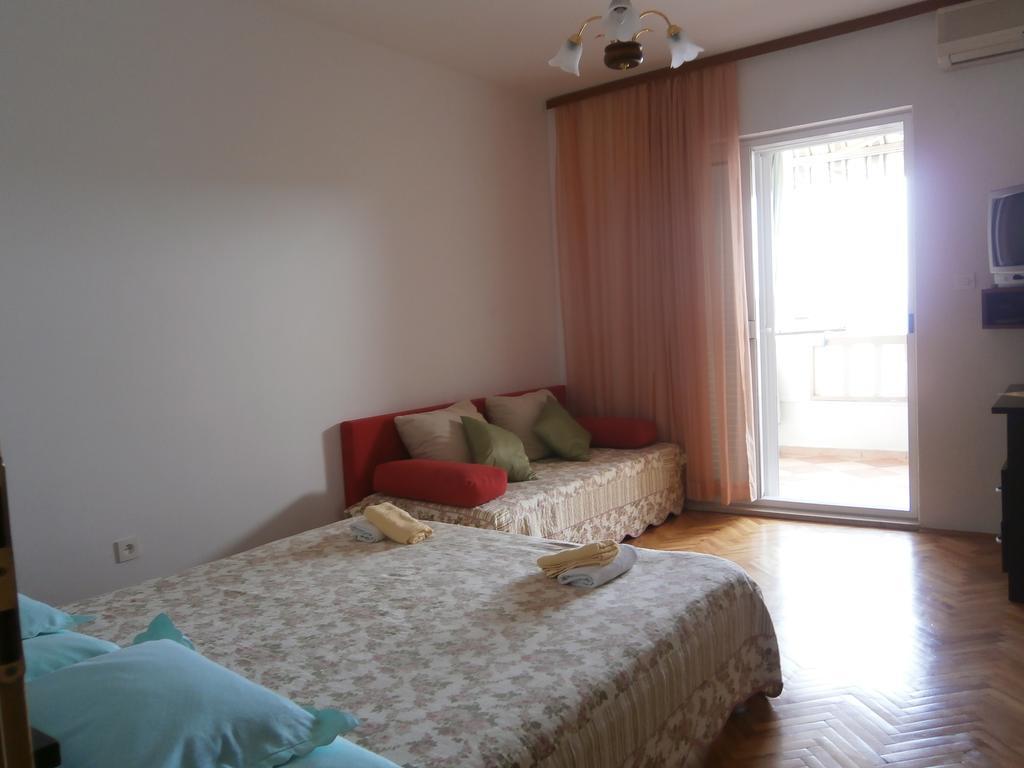 Apartmani Smiljana Makarska Exterior foto